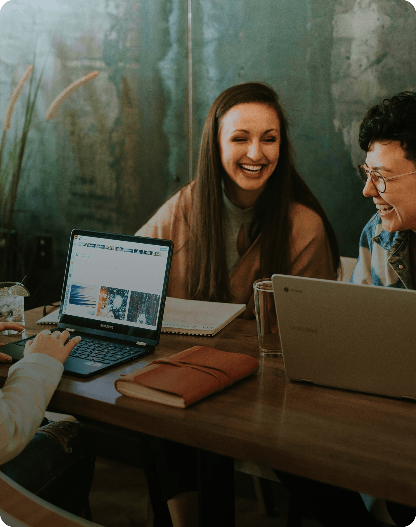 25 Advanced Gen AI Prompts for Unbiased Performance Reviews